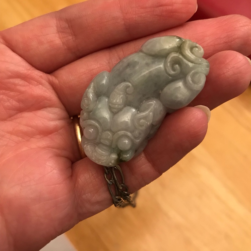 Vintage untreated carved Pixiu jadeite necklace